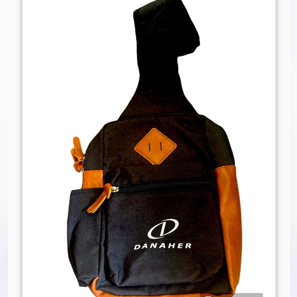 Danaher messenger bag